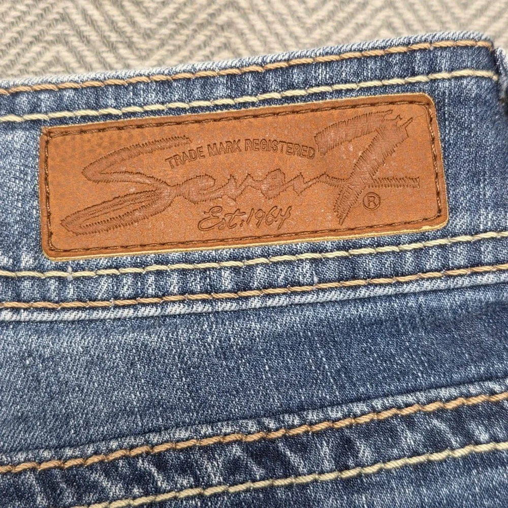 Seven7 denim shorts